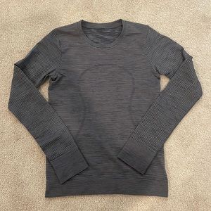 lululemon relaxed fit long sleeve swiftly tech